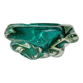Vintage C.1960's Italian Hand-Blown Archimede Seguso Solid & Thick Murano Bowl, Green and Clear Outer Casing For Sale