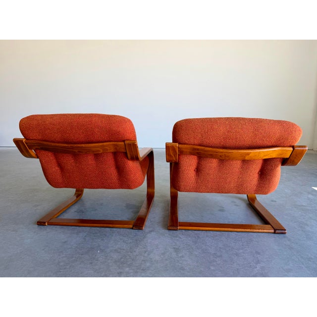 1970s Mid Century Westnofa Norway Cantilevered Bentwood and Orange Wool Lounge Chair Pair For Sale In Tampa - Image 6 of 12