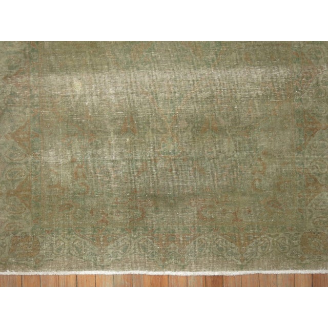Early 20th Century Early 20th Century Zabihi Collection Worn Turkish Accent Rug - 4' x 6'1" For Sale - Image 5 of 6