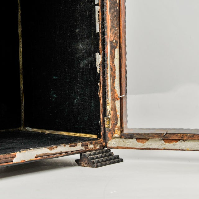 Rare 19th Century German Tramp Art Nicho Box – Intricate Notch Carving For Sale - Image 17 of 18