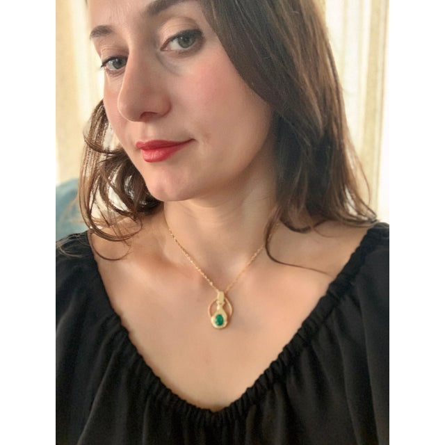 Metal 4Ct Colombian Emerald Pendent/Necklace 18 Karat Gold Estate Convertible to Ring For Sale - Image 7 of 18