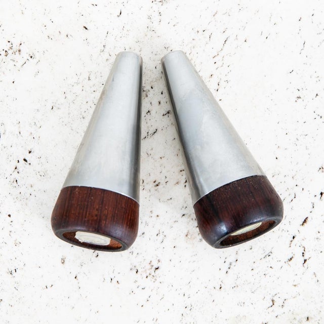 Mid 20th Century Danish Modern Salt Pepper Shaker Set Rosewood A&b Mobler Pair Two For Sale In Sacramento - Image 6 of 10