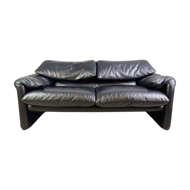 Maralunga 2-Seater Sofa in Leather by Vico Magistretti for Cassina For Sale - Image 10 of 10