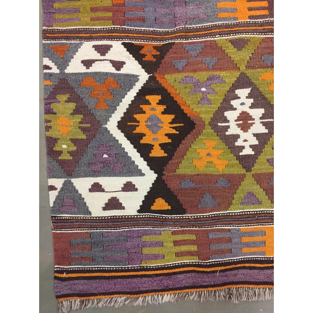 1950s Vintage Turkish Kilim Area Rug 5ft X 9ft For Sale - Image 5 of 8