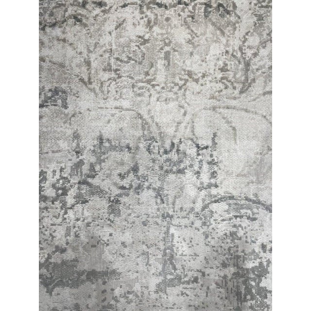 7x9 Ivory Hand-Knotted Wool Distressed Floral Texture Abstract Modern Carpet Rug For Sale In New York - Image 6 of 7