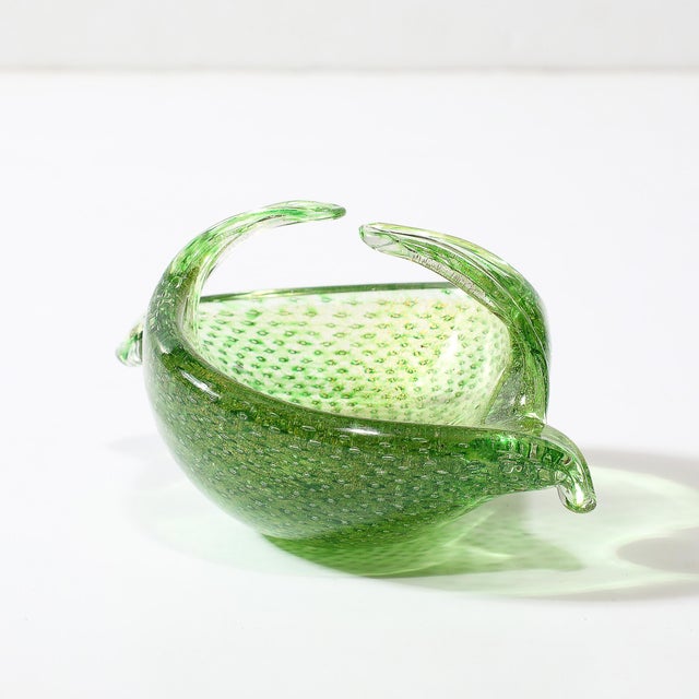 Mid-Century Hand-Blown Murano Glass Dish in Lime Green With Bullicante Detailing For Sale - Image 11 of 12