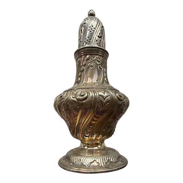 Antique Edwardian Daniel & John Welby-London Sterling Repousse Mufineer For Sale