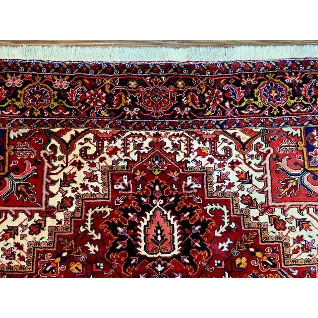 Red Middle Eastern Rug in Pure Wool For Sale - Image 8 of 11