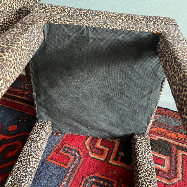 Vintage Pair of Leopard Print Upholstered Vanity Stools – Hollywood Regency Style For Sale - Image 4 of 11