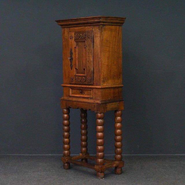 Baroque Tobacco Cabinet in Oak For Sale - Image 5 of 13