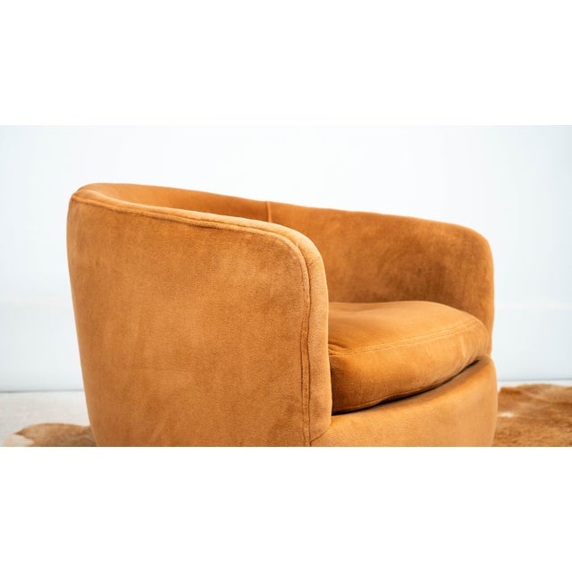 1970s Milo Baughman for Thayer Coggin Attr. Swivel and Tilt Chair, Unmarked For Sale - Image 10 of 14