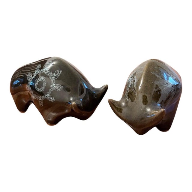 Studio Pottery Bulls by Elizabeth Skipworth, Set of 2 For Sale - Image 9 of 16