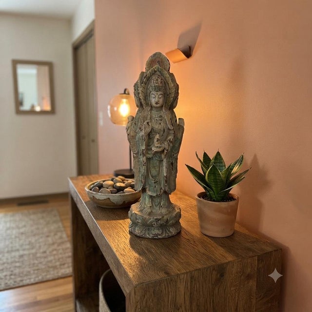 1970s Chinese Rustic Finish Wood Grayish Kwan Yin 3 Sides Statue For Sale - Image 5 of 14