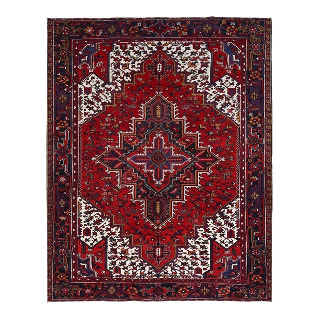 1960 8'4"x10'7" Penn Red Hand Knotted Clean With Centre Flower Element Oriental Rug For Sale