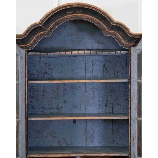 Early 19th Century Period Rococo Cabinet with Glass Doors, circa 1820 For Sale - Image 5 of 9