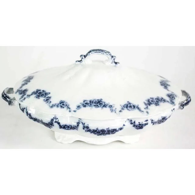 Ceramic Late 20th Century English Traditional John Maddock Royal Vitreous Heumann Covered Casserole - Made in England For Sale - Image 7 of 7