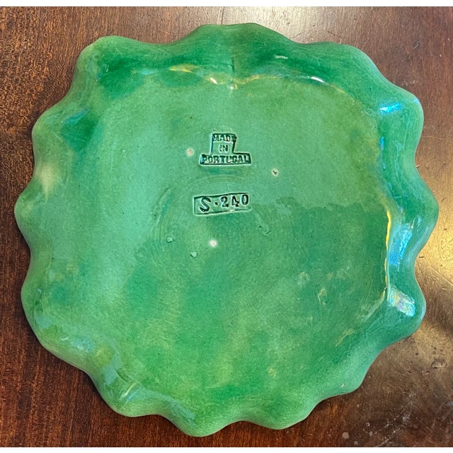 Green Antique Portuguese Majolica Pottery Green Cabbage or Lettuce Leaf Serving Dish For Sale - Image 8 of 14