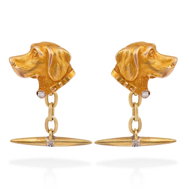 These charming vintage cufflinks are beautifully sculpted in the form of Cocker Spaniels, capturing the breed’s...