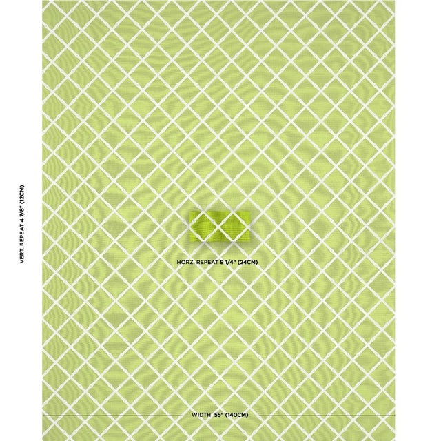 Look no further than Bamboo Trellis Indoor/Outdoor fabric for a classic mid-scale lattice with more than a hint of...