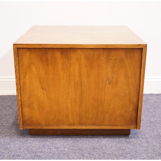 Brown Drexel Heritage Accolade Collection Italian Campaign Style 26" Square Accent Storage End Table 984-372 For Sale - Image 8 of 11