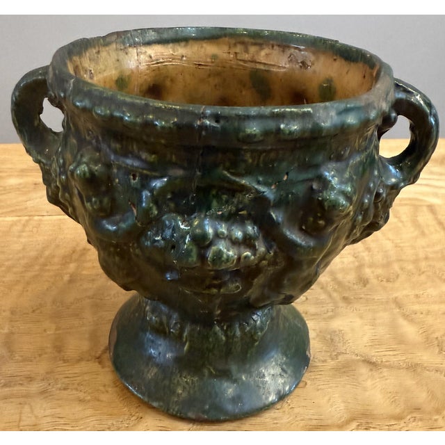 Neoclassical 17th Century Small Spanish Colonial Neoclassical Ceramic Urn For Sale - Image 3 of 10