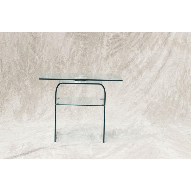 Italian Mobile Table in Crystal from Fiam, 1983 For Sale - Image 9 of 11