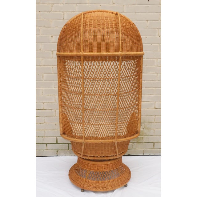 Wicker Rattan Swivel Porter Hooded Chair, 1960's For Sale In Atlanta - Image 6 of 13