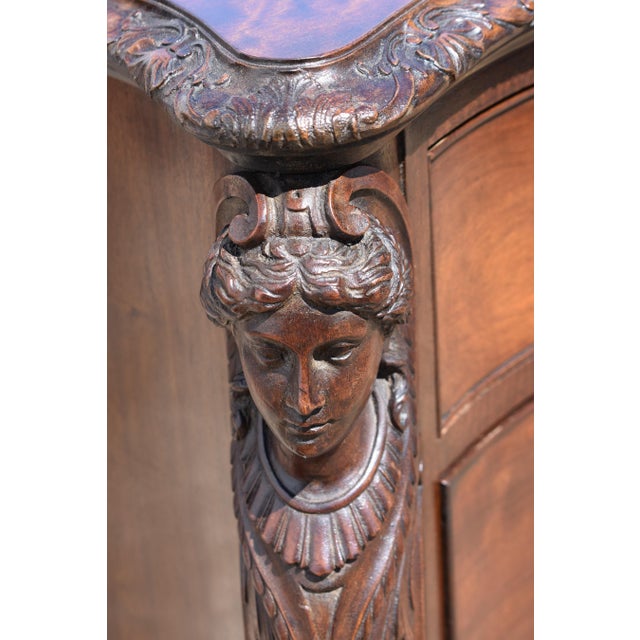 Antique Victorian Chippendale Style Serpentine Chest of Drawers in Mahogany, 1890s For Sale - Image 5 of 14