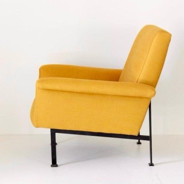 Mid-Century Modern Mid-Century Modern Lounge Chair in Mustard Yellow Fabric, 1950s For Sale - Image 3 of 12