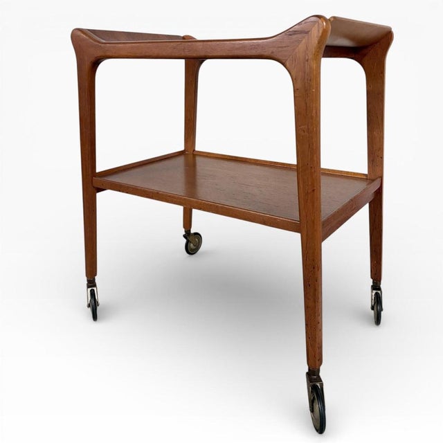 Mid-Century The Glyder Bar Cart in Teak from Paragon Furniture, 1960s For Sale - Image 6 of 8