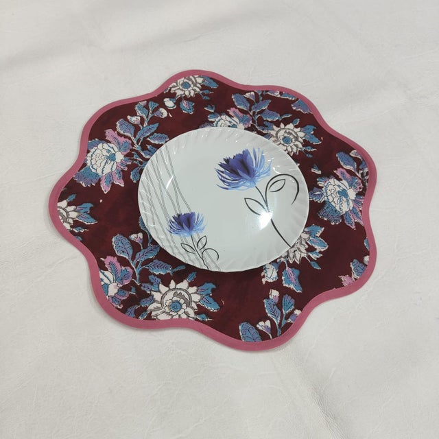 Handmade Round Scalloped Burgundy Botanical Placemats with Pink Trim - Set of 4 For Sale - Image 4 of 7