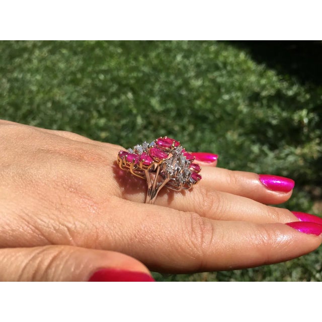 Gemstone Certified Natural 8.76cts VVS G Diamond Ruby 18k Solid Gold Cocktail Ring, Size 6 For Sale - Image 7 of 10