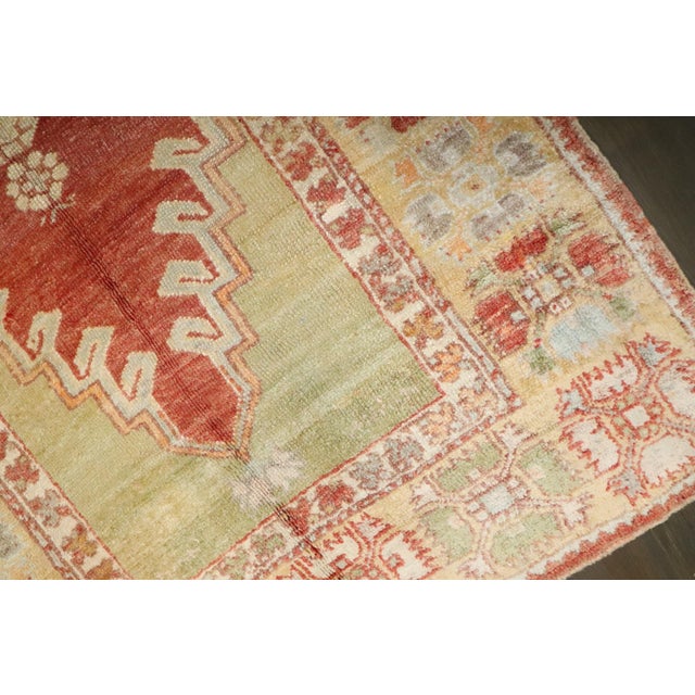 Early 20th Century Antique Turkish Oushak Prayer Rug - 3'9" x 5'2" For Sale - Image 5 of 6