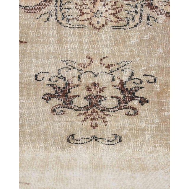 1970s Vintage Turkish Oushak Handmade Wool Cotton Brown Area Rug For Sale In San Francisco - Image 6 of 11