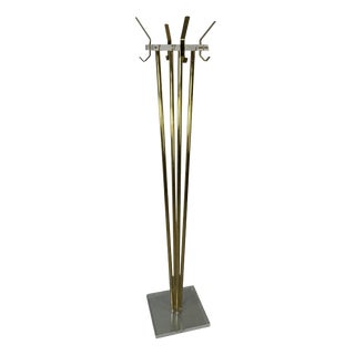 Mid-Century Hollywood Regency Standing Acrylic and Brass Coat Stand, 1970s For Sale