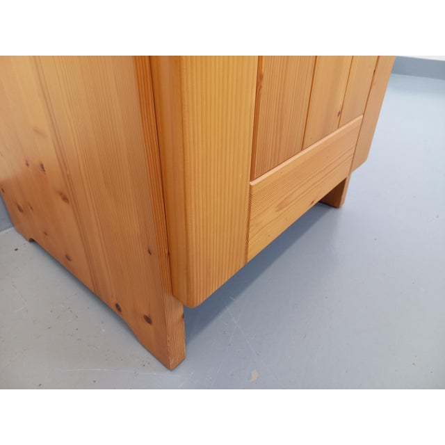 Vintage Pine Storage Unit by Charlotte Perriand for Les Arcs, 1970s For Sale - Image 3 of 18