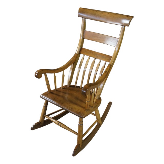 Antique Early American Country Farmhouse Oak & Maple Spindle Back Rocking Chair For Sale