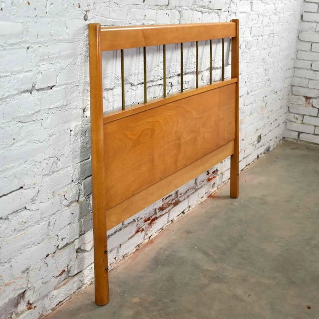 Winchendon Furniture “Planner Group” Paul McCobb Planner Group Mid Century Modern Full-Size Headboard Brass & Birch For Sale - Image 4 of 13
