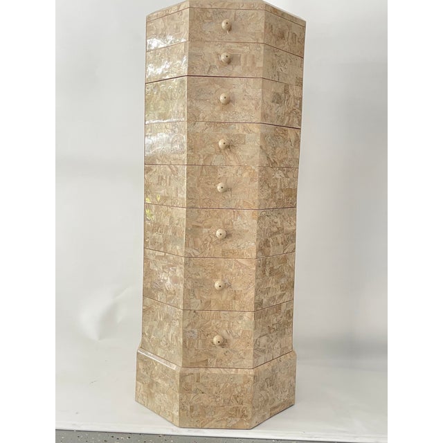 Hollywood Regency 1980s Maitland-Smith Tessellated Fossil Stone Tall Jewelry Chest With Matching Box For Sale - Image 3 of 18