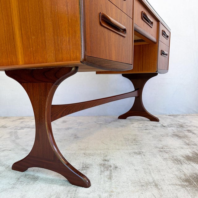 Fresco Dressing Table by Victor Wilkins for G-Plan, 1960s For Sale - Image 9 of 12