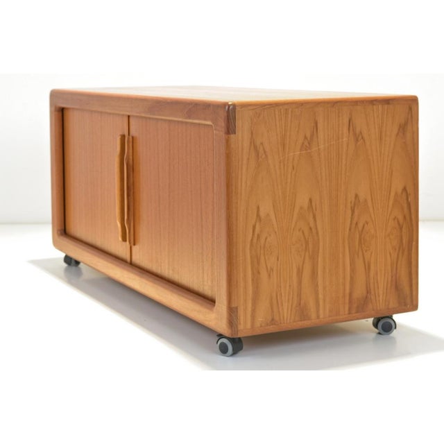 Wood Teak TV Phono Cabinet from Dyrlund, Denmark, 1975 For Sale - Image 7 of 18