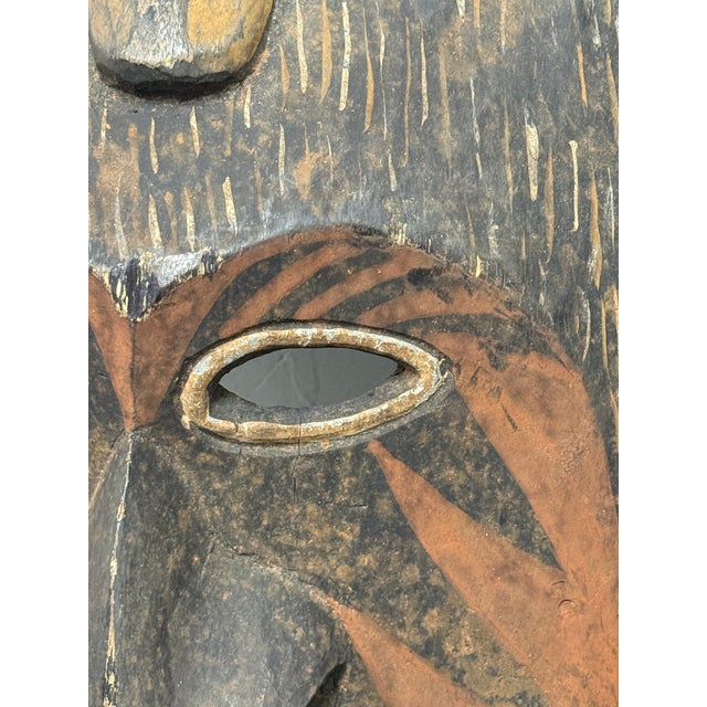 Wood Papua New Guinea Sepik River Masks, Set of Two For Sale - Image 7 of 12