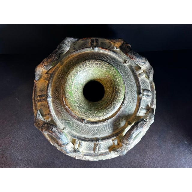Late 20th Century Vintage Pier 1 Weathered Green Earthenware Vase With Tropical Leaf Relief For Sale - Image 5 of 10