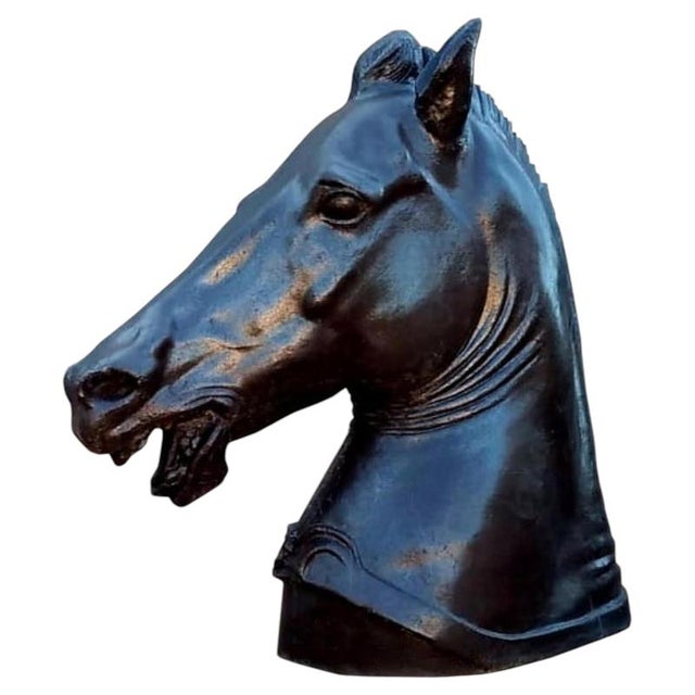 Roman Horse in Terracotta, 1900s For Sale - Image 6 of 6