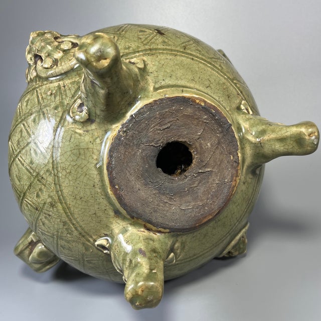 Ceramic Chinese Celadon Tripod Censer, Lion‑Finial Lidded Incense Burner for Collectible Display For Sale - Image 7 of 7