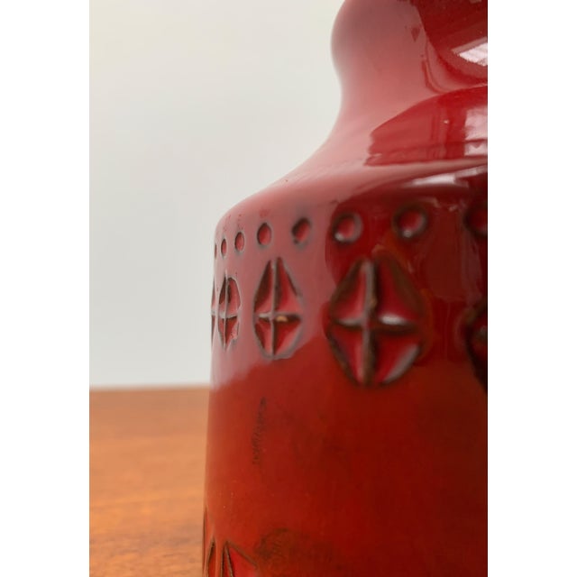 Mid-Century Italian Red Pottery Vase by Aldo Londi for Bitossi, 1960s For Sale - Image 9 of 18