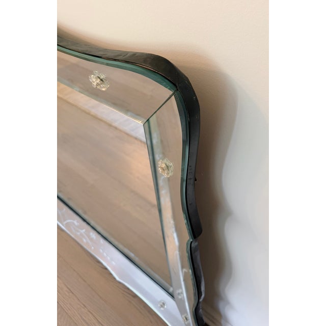 Silver Monumental Art Deco Venetian Scalloped Mirror With Etched Glass Floral Motif, 1950s For Sale - Image 8 of 10