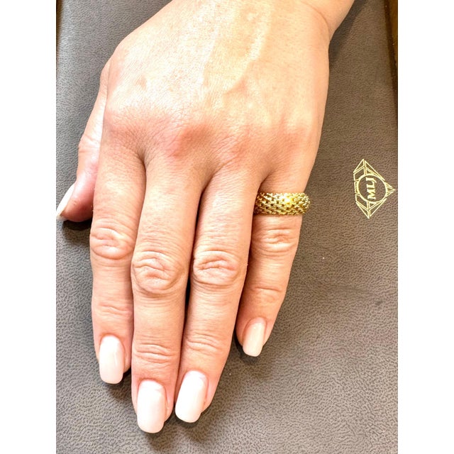 18 Karat Yellow Gold Classic Wide Wedding Band With Design Ring, Unisex Size 5.5 For Sale - Image 12 of 18