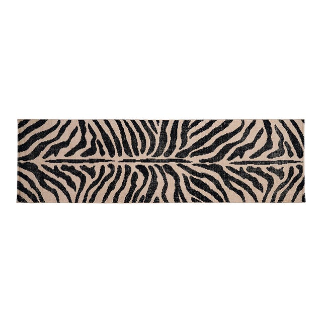 Schumacher Zebre 3' x 10' Hand-Knotted Rug in Ivory/ Black For Sale
