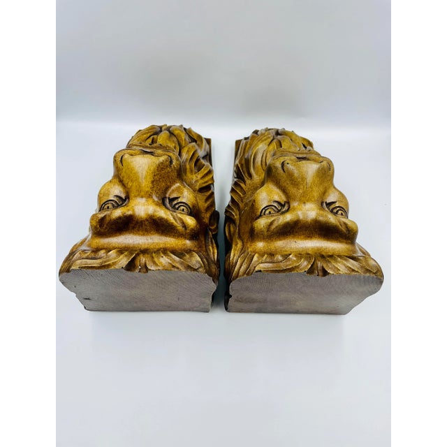 English Early 20th Century Carved Wood Lion Head Wall Brackets- Set of 2 For Sale - Image 3 of 12